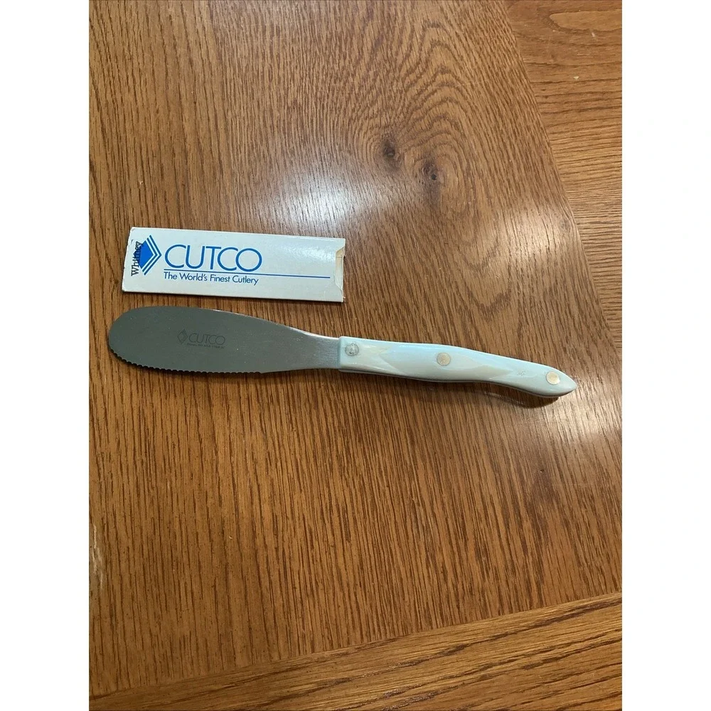 Vintage Cutco 1768 Spatula Spreader Serrated Blade Pearl White Handle
